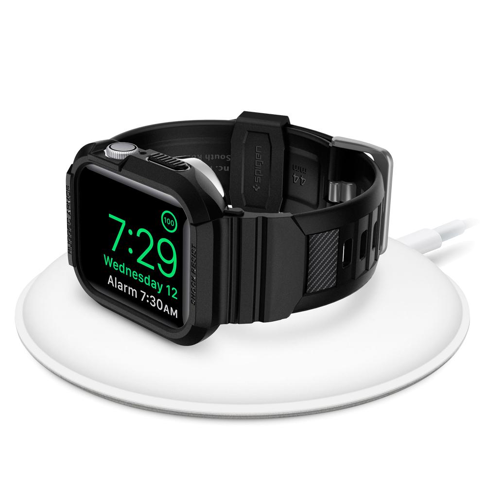 Spigen Apple Watch SE (45mm/44mm) Rugged Armor - Main Image